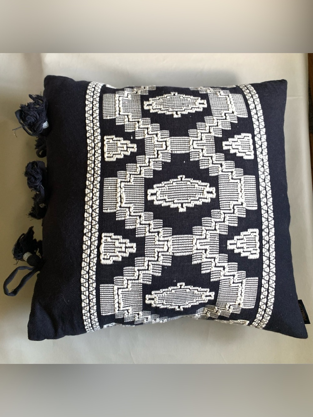Pendleton Kiva Geometric Steps Black Accent Pillow Duck Feather/Down Fill